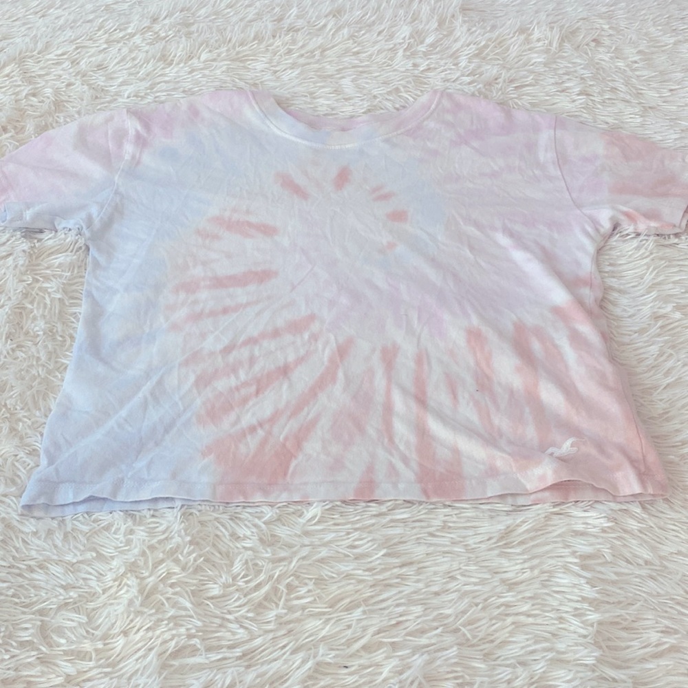 Hollister tie-dye t-shirt